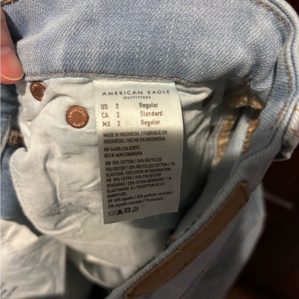 American Eagle Outfitters Light Blue Women's Straight Leg Jeans - Picture 9 of 10